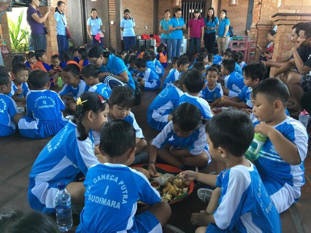 Cegah Stunting, Ajak Anak PAUD dan TK Gemar Makan Ikan