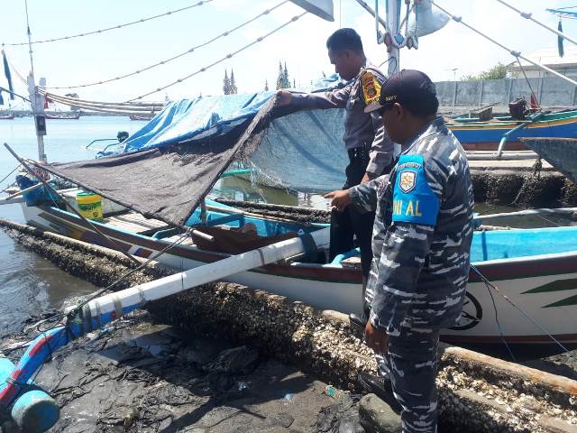 Pamit Melaut, Nelayan Pengambengan Ditemukan Meninggal di Atas Perahu