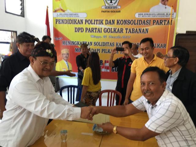 Ngurah Panji Astika Ambil Formulir Bacabup Pilkada Tabanan 2020 ke Golkar