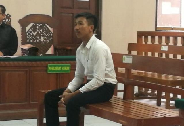 Didakwa Setubuhi Anak Dibawah Umur, Mang Budi Dituntut 7 Tahun Penjara