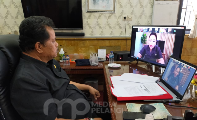 Di Tengah Pandemi Corona, DPRD Tabanan Gelar Rapat Paripurna Lewat Teleconference