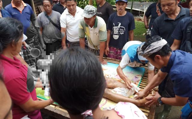 Tertimbun Longsor, Seorang Pekerja Tewas