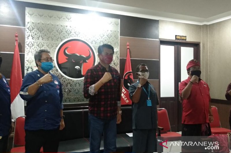 PDIP Bali Gelar Demo Masak Virtual Resep Mustika Rasa Warisan Bung Karno