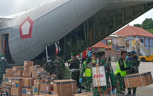 Pemerintah Provinsi Bali Kembali Menerima Bantuan Sejumlah Alat Kesehatan dari Gugus Tugas Nasional