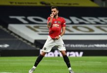 Penalti Bruno Fernandes MU Amankan 1 Poin dari Markas Tottenham