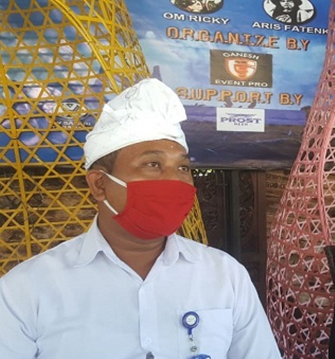 Cegah Penyebaran COVID-19, Pulangkan Pelanggan yang Bayar Rekening Tanpa Masker