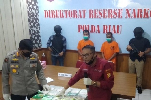 Polda Riau Gagalkan Penyelundupan 15,8 Kg Sabu Asal Malaysia