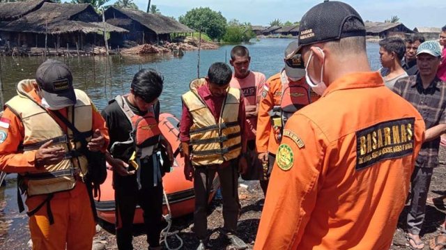 SAR Temukan Nelayan Hilang Dalam Kondisi Meninggal di Alur Sungai