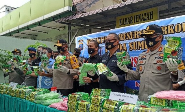 Polda Sumut Gagalkan Peredaran 100 Kg Sabu dan 50 Ribu Ekstasi