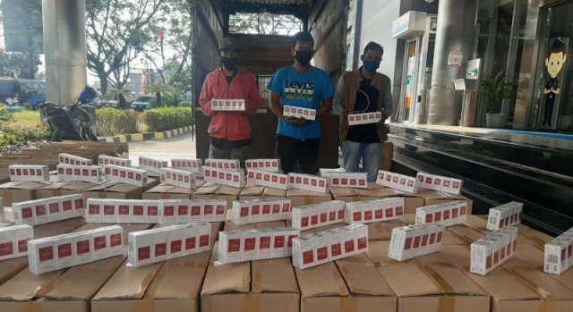 Bea Cukai Gagalkan Pengiriman 3,6 Juta Rokok Ilegal