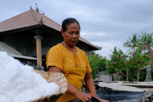 Pertamina Jadikan Garam Tradisional Kusamba Sebagai Program Tujuan Wisata Alternatif