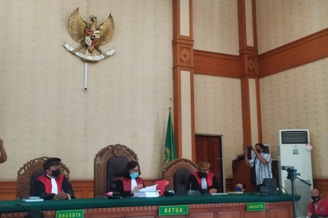 Majelis Hakim Beri Waktu Satu Minggu Jerinx SID Susun Eksepsi