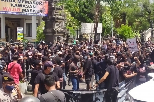 Polisi Periksa Korlap Aksi Tuntut Bebaskan Jerinx