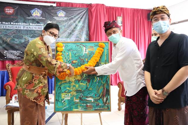 Buka Pameran Lukisan, Ny Putri Koster Harap Karya Seni Jadi Terapi untuk Pasien