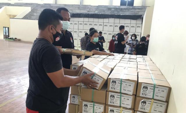 KPU Terima Surat Suara Pilkada Tabanan 2020