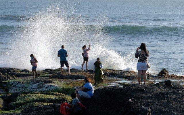 DTW Tanah Lot Terapkan Protokol Kesehatan Secara Ketat