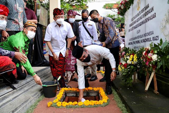 Gubernur Koster Ucapkan Terima Kasih kepada Menteri Agama  Atas Status IHDN Menjadi Universitas Hindu Negeri I Gusti Bagus Sugriwa Denpasar