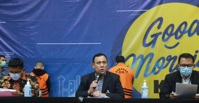 KPK Dalami Tiga Mobil yang Diamankan Saat OTT Kasus Suap Mensos