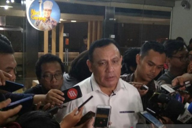 KPK Tetapkan Menteri Sosial Juliari Peter Batubara Sebagai Tersangka