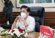 Ny Putri Koster Apresiasi Kiprah Dermaga Seni Buleleng