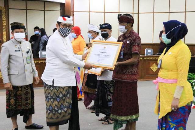 Pemprov Bali Terima Penghargaan Provinsi Peduli HAM Tahun 2019