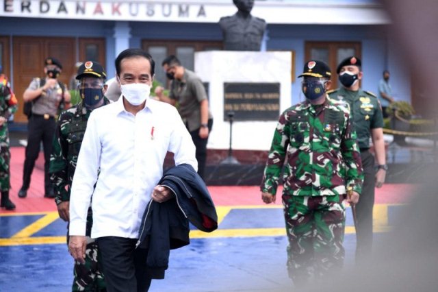 Presiden Jokowi Tinjau Lokasi Gempa Sulawesi Barat