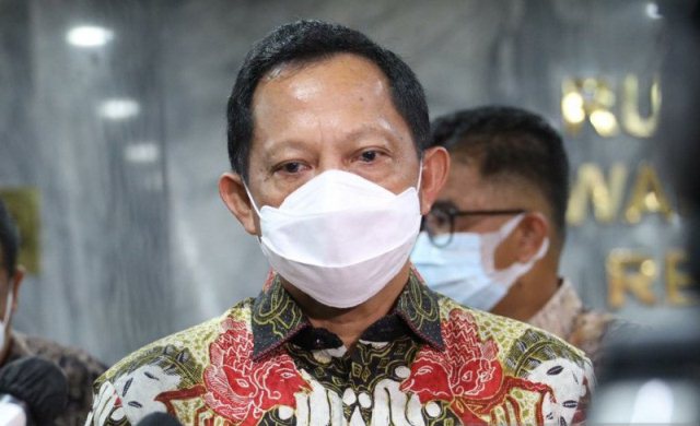 Mendagri Tito Ingatkan Masyarakat Vaksin COVID-19 Bukanlah Obat