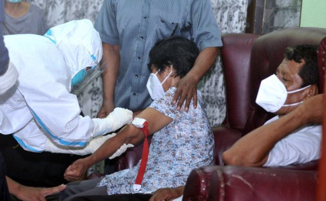 Tim DVI Polda Bali Ambil Sampel DNA Keluarga Pramugari Sriwijaya Air