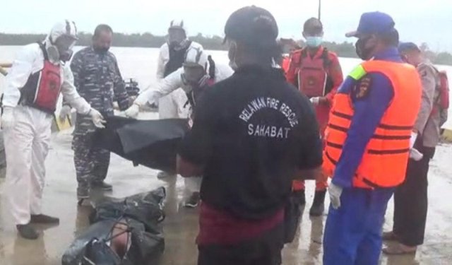 Tim SAR Gabungan Temukan Tiga Jasad Kapal Meledak di Samarinda