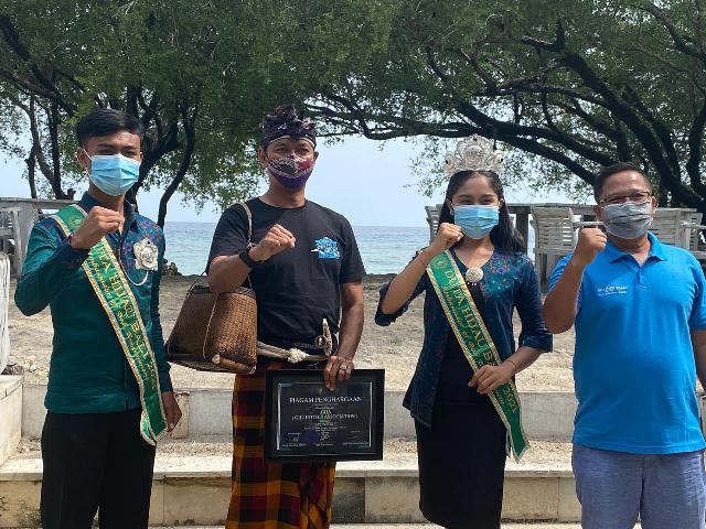 Kunjungi Gili Trawangan, Duta Hijau Bali Bertemu Tokoh Pegiat Pariwisata