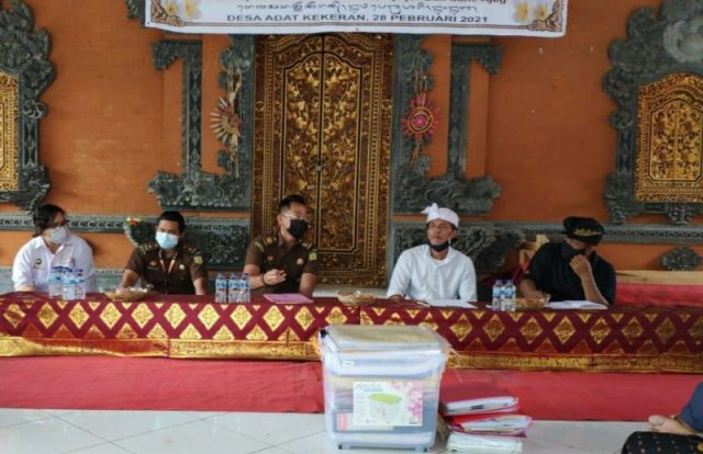 Kejari Badung Kembalikan Ratusan Dokumen Kasus Korupsi LPD Kekeran