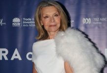 Perancang Busana Australia Carla Zampatti Meninggal Dunia