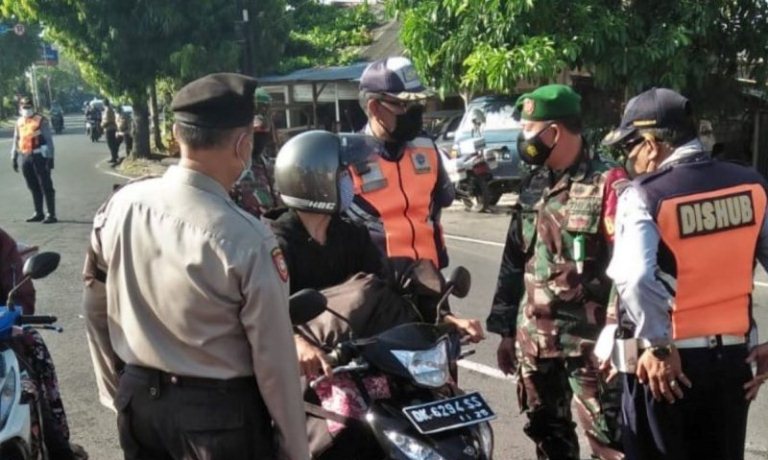 Tim Yustisi Denpasar Bina 10 Orang Pelanggar Protokol Kesehatan