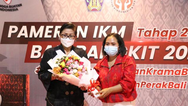 Ny Putri Koster Dorong IKM/UMKM Bali Gunakan Marketplace untuk Pasarkan Produk