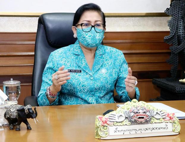 Ny. Putri Koster Ajak Kader PKK Sosialisasikan Pola Asuh Tepat Sesuai Usia Pertumbuhan Anak