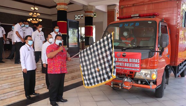 Pemkab Buleleng Mulai Distribusikan Bantuan Beras Partisipasi ASN ke Masyarakat