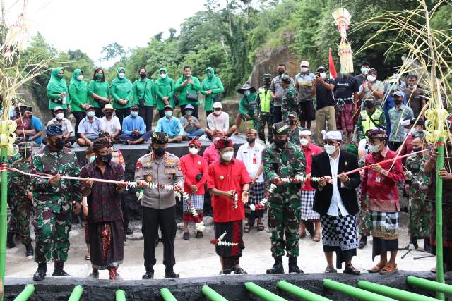 Gubernur Koster Resmikan Pompa Hidram Bantu Ratusan Hektar Sawah di Tabanan