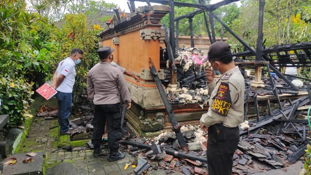 Bale Gede Terbakar, Agung Suardana Alami Kerugian Sekitar Rp 100 Juta