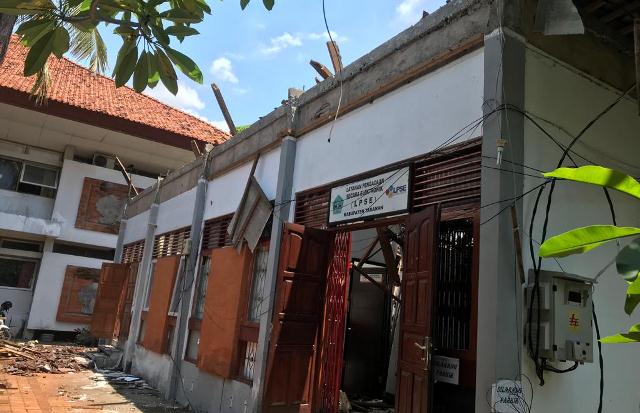 Kondisi Puluhan Gedung Perkantoran Pemkab Tabanan Rusak Berat