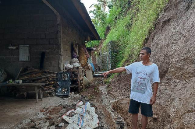 Longsor di Pupuan, Rumah Semi Permanen Tertimpa Material Tanah