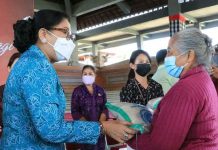 Sapa Masyarakat Gianyar, TP PKK Provinsi Bali Berbagi Beras dan Susu Sapa Masyarakat Gianyar, TP PKK Provinsi Bali Berbagi Beras dan Susu