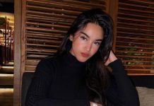 Saat Digerebek Cassandra Angelie Telanjang Bersama Pria Hidung Belang Saat Digerebek Cassandra Angelie Telanjang Bersama Pria Hidung Belang