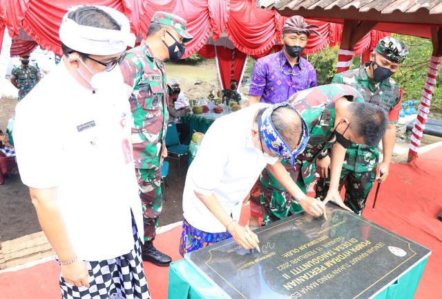 Gubernur Koster Resmikan Pompa Hidram Subak Nyampuan