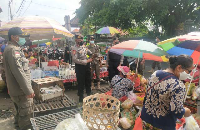 Tingkatkan Disiplin Prokes, Tim Gabungan Razia Masker