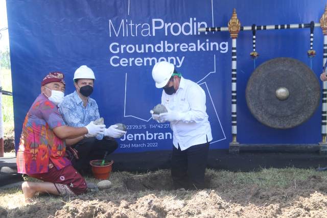 Ground Breaking PT. Mitra Prodin, Wagub Cok Ace Harapkan Warga Setempat Ikut Ambil Peluang Emas