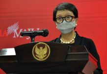 Menlu: Sebanyak 99 WNI Telah Dievakuasi Dari Ukraina Menlu: Sebanyak 99 WNI Telah Dievakuasi Dari Ukraina