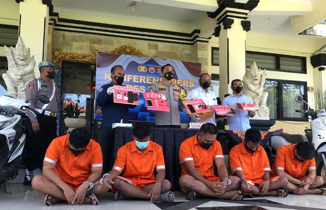 Sepekan Berburu, Polres Tabanan Ringkus 4 Pengedar dan 1 Pemakai Narkoba