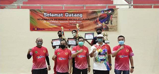 Kadisdik Tabanan Tutup Kejuaraan Petanque Antar Pelajar 2022