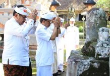 Gubernur Koster Gelar Upacara Jana Kerthi Rahina Tumpek Landep di Pura Pangukur-ukur Gubernur Koster Gelar Upacara Jana Kerthi Rahina Tumpek Landep di Pura Pangukur-ukur