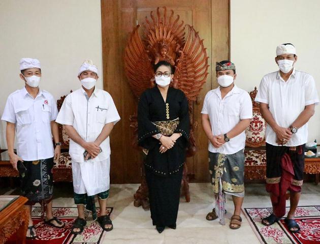 Ny. Putri Suastini Koster Menerima Audensi Badan Kesbangpol Provinsi Bali